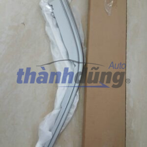NẸP MẠ VIỀN ĐÈN PHA TOYOTA FORTUNER 2018 | 811160K860