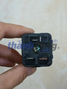 RƠ LE XI NHAN XE KIA K165 | 0K60A18670